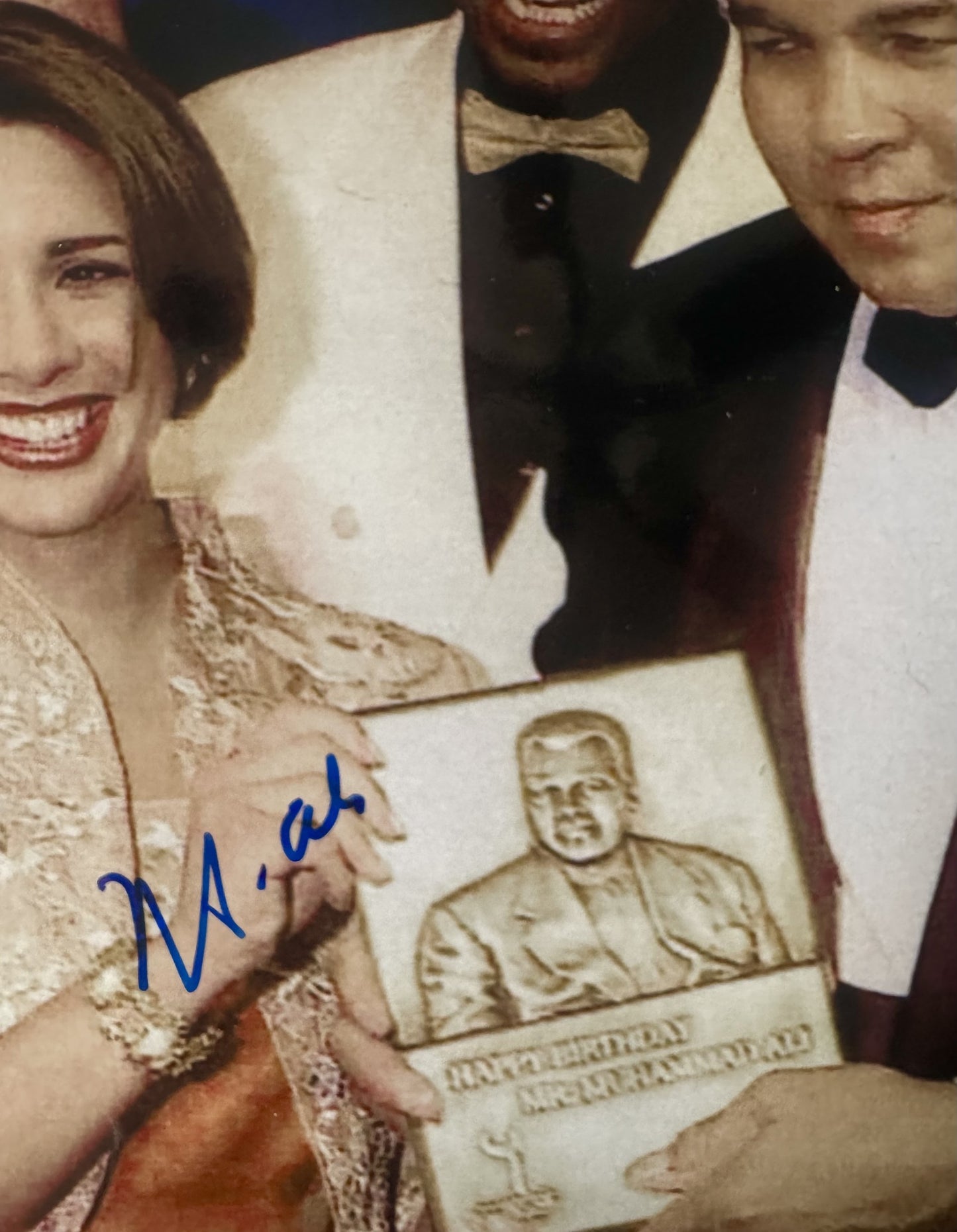 Muhammad Ali signed boxing photo 8x10 size Super Rare autograph COA