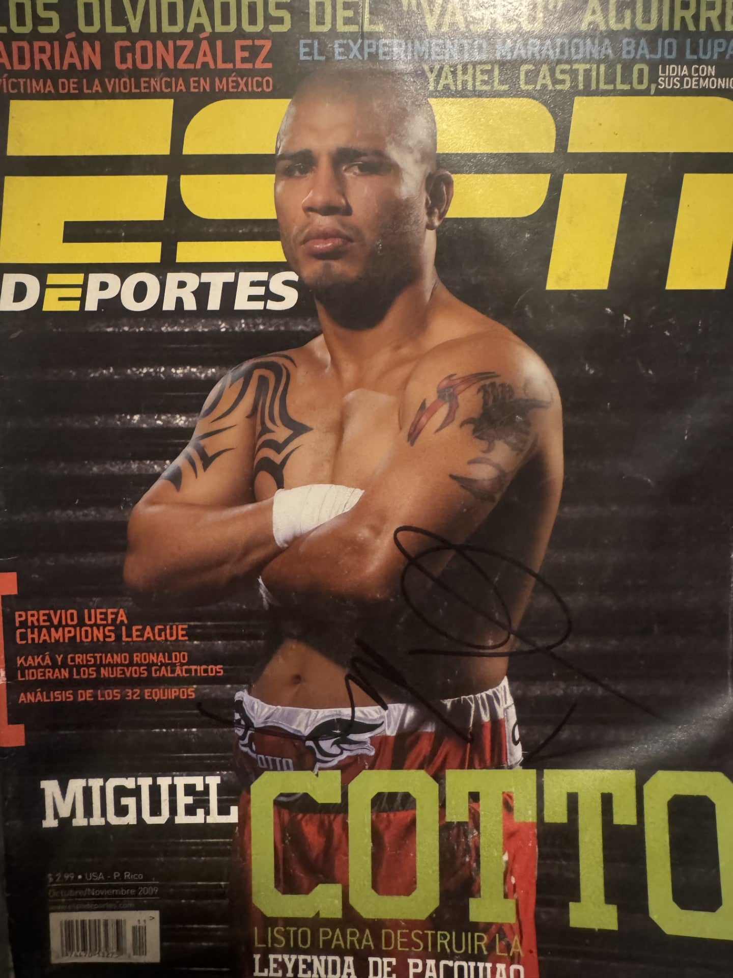 Miguel Cotto signed autographed Boxer Super Rare full spanish magazine. COA